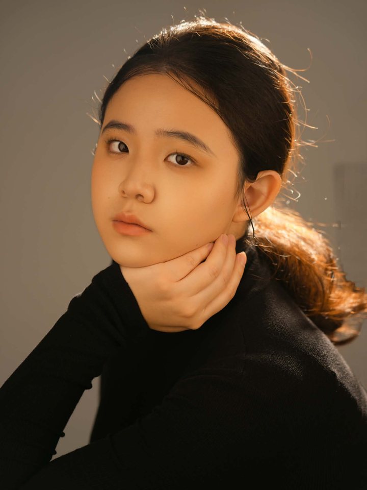 Portrait of Ho-Yun YuChih
